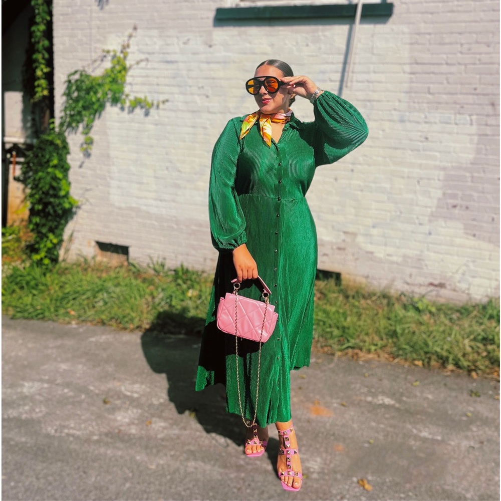 Meet your Posher, Olivia